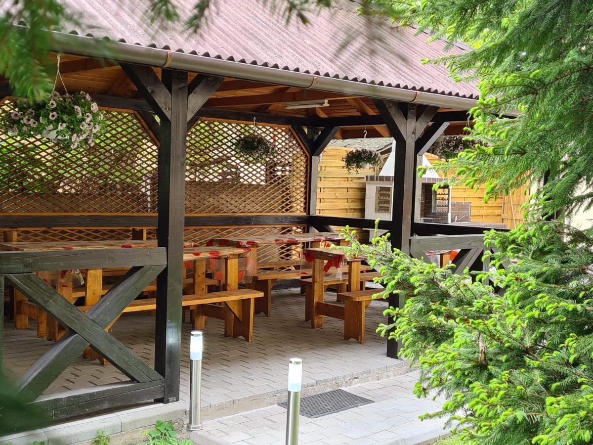 Ramona Hotel Gura Humorului Ngoại thất bức ảnh