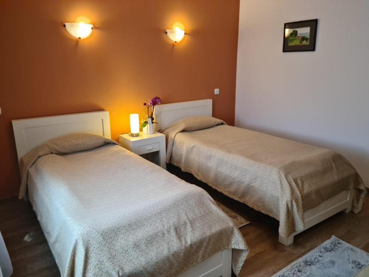 Ramona Hotel Gura Humorului Ngoại thất bức ảnh