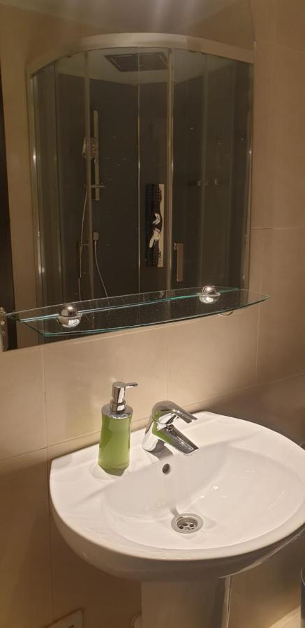 Ramona Hotel Gura Humorului Ngoại thất bức ảnh