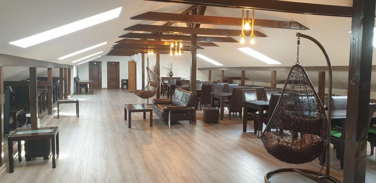 Ramona Hotel Gura Humorului Ngoại thất bức ảnh