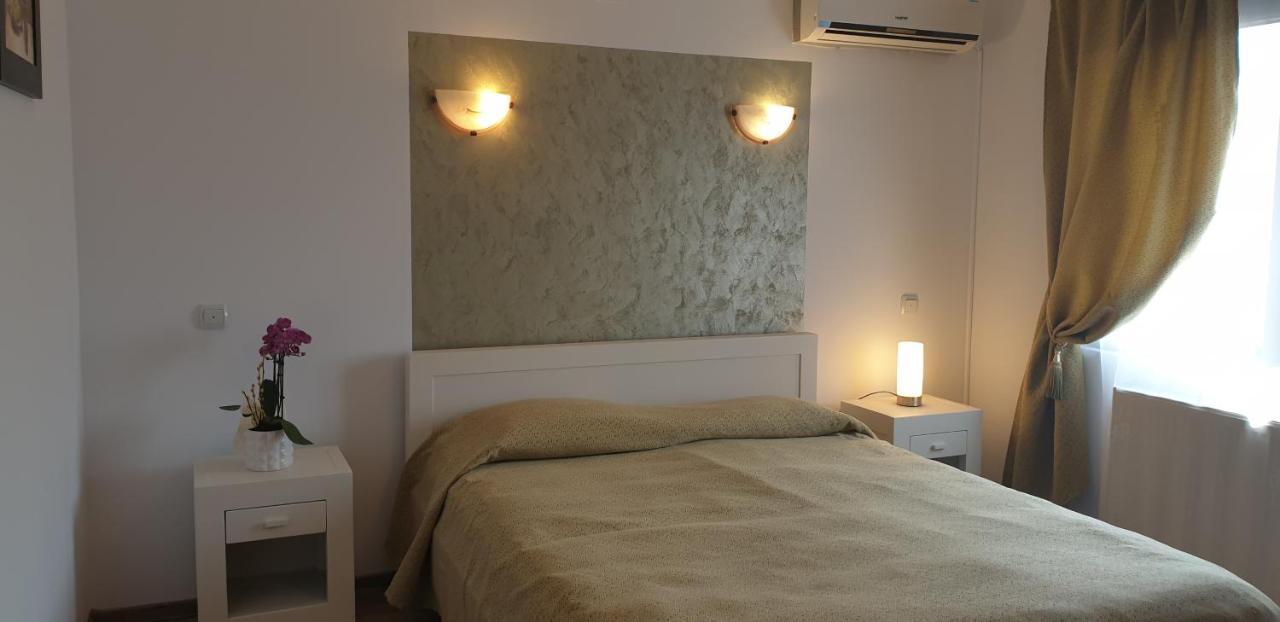 Ramona Hotel Gura Humorului Ngoại thất bức ảnh