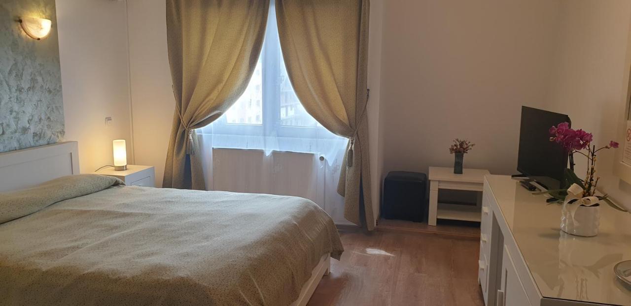 Ramona Hotel Gura Humorului Ngoại thất bức ảnh
