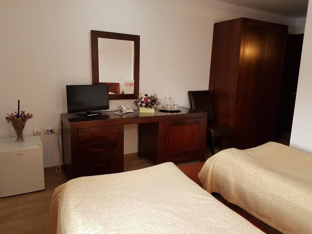 Ramona Hotel Gura Humorului Ngoại thất bức ảnh